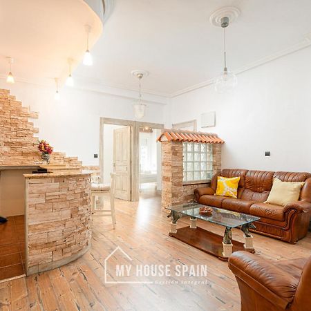 Myhousespain - Piso Reformado En El Centro Gijón Exteriör bild