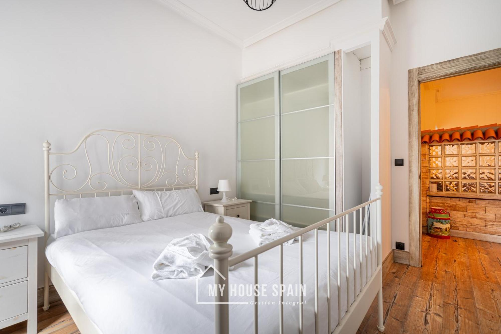 Myhousespain - Piso Reformado En El Centro Gijón Exteriör bild