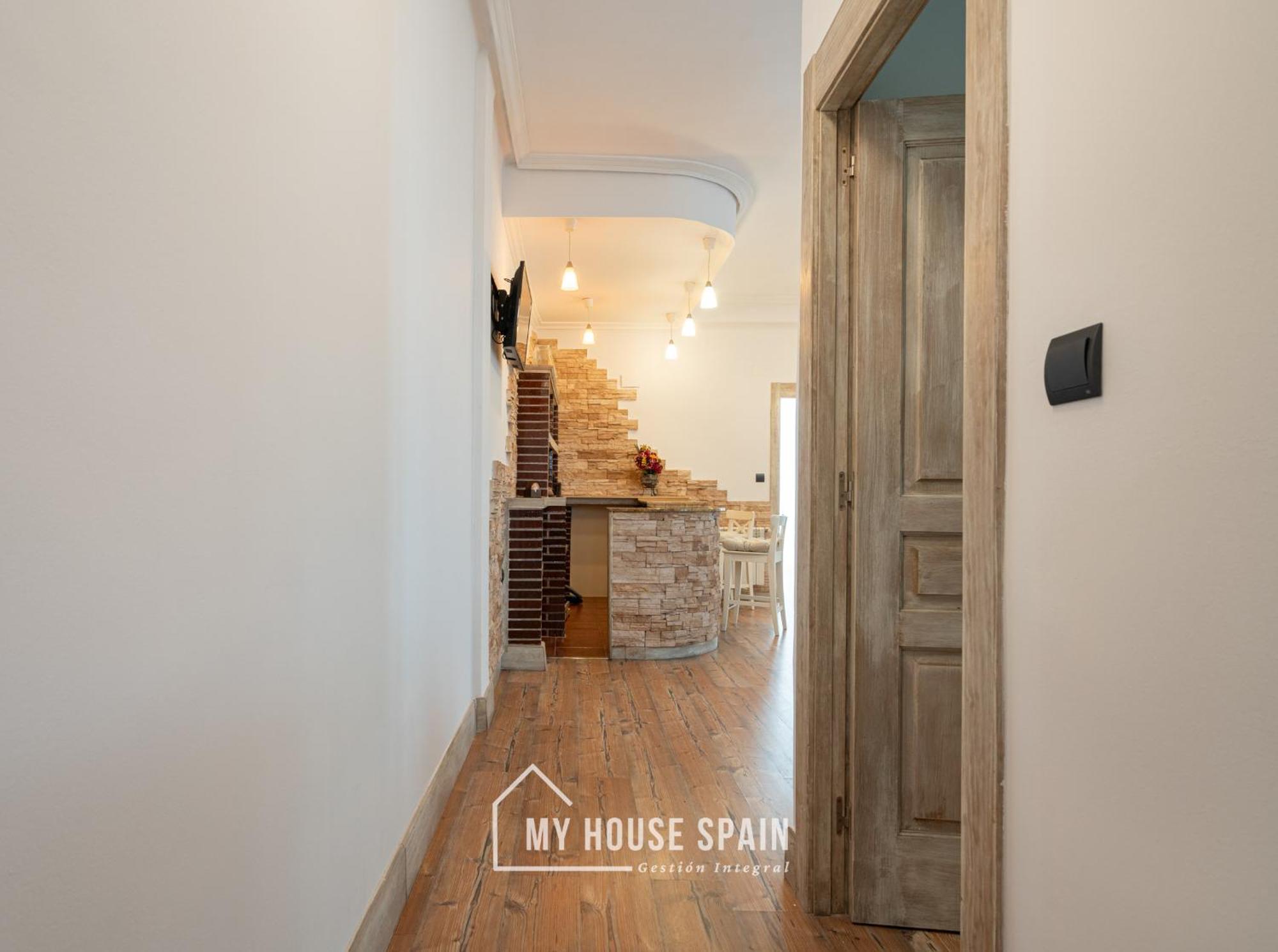 Myhousespain - Piso Reformado En El Centro Gijón Exteriör bild