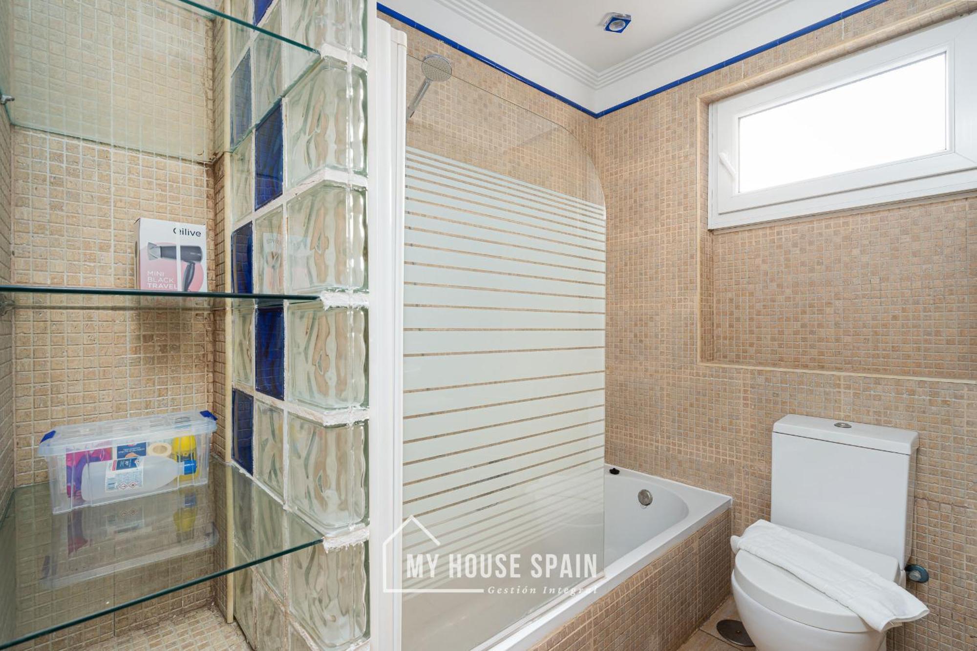 Myhousespain - Piso Reformado En El Centro Gijón Exteriör bild